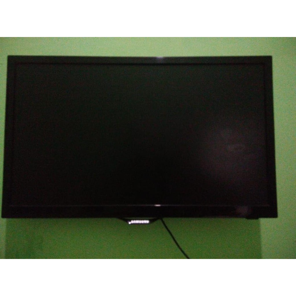 TV LED Samsung 22 inch Bekas