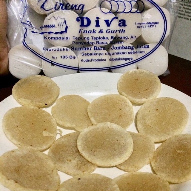 

Ready makanan Cireng Diva