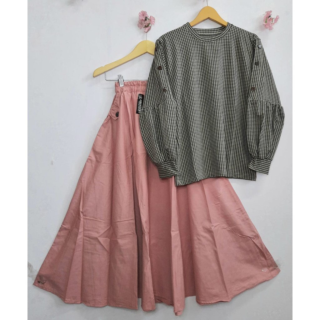 Setelan Blouse Kubika Lengan Kancing Rok Payung