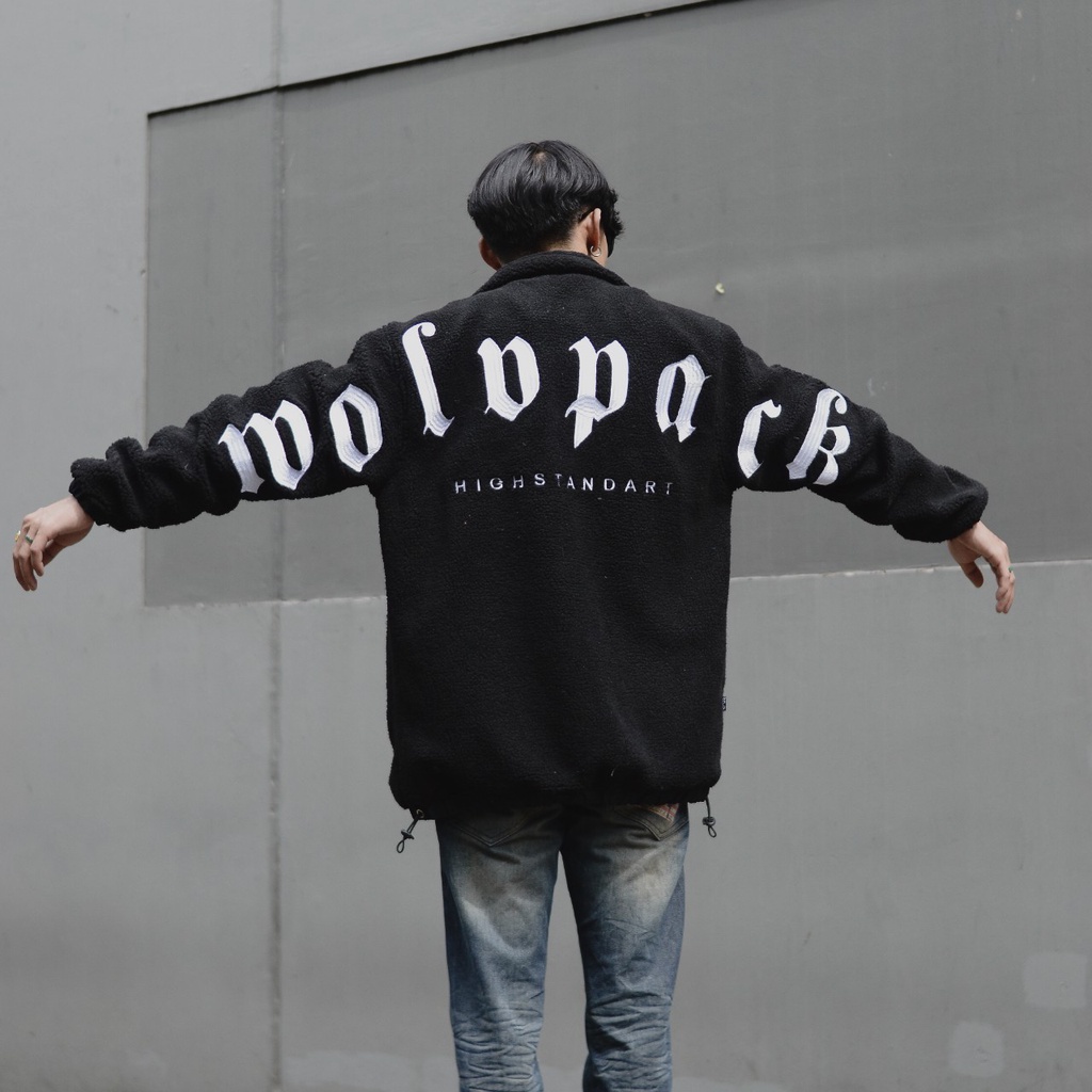 Wolv Jacket Sherpa Gurten Black