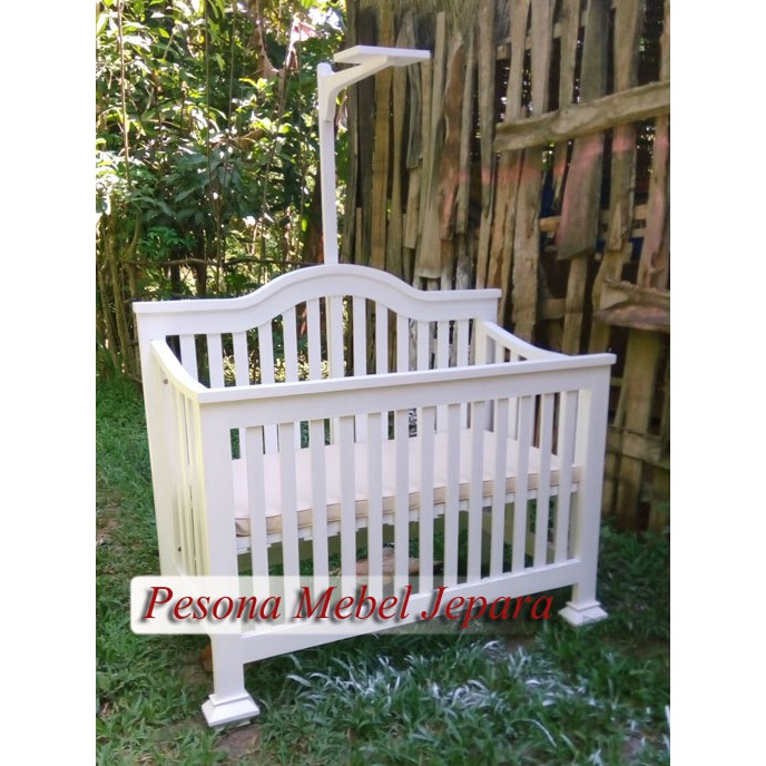 Dipan Bayi atau Box Bayi Shabby Ruji-ruji Pesona Mebel Jepara.