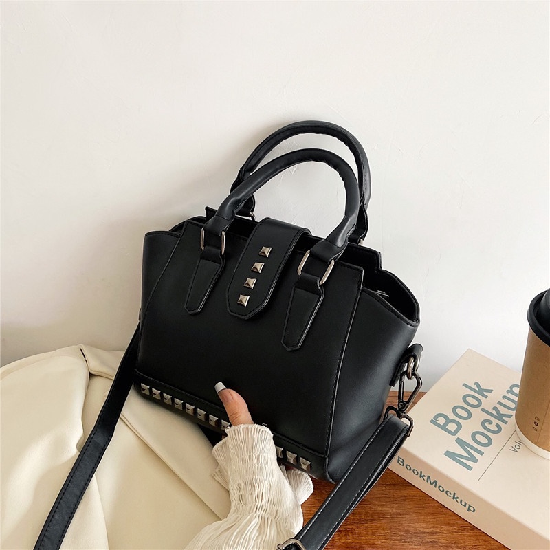 TAS SELEMPANG WANITA KULIT IMPORT PREMIUM HITAM SHOULDER BAG BRANDED ORI FASHION YONNA TA388B5 KOREA