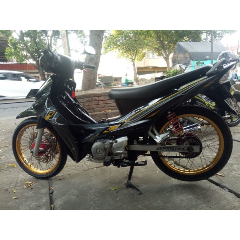 striping sticker variasi Jupiter z 2006/2009 spark hitam kuning