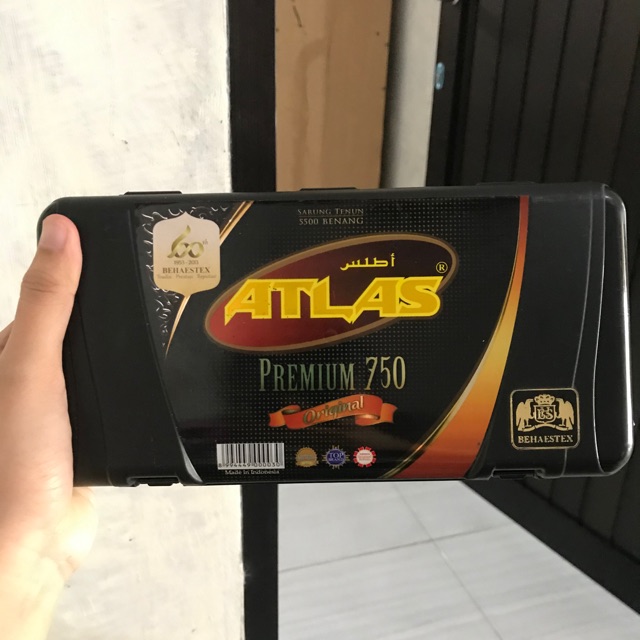 ATLAS PREMIUM 750 dan IDAMAN DOBBY