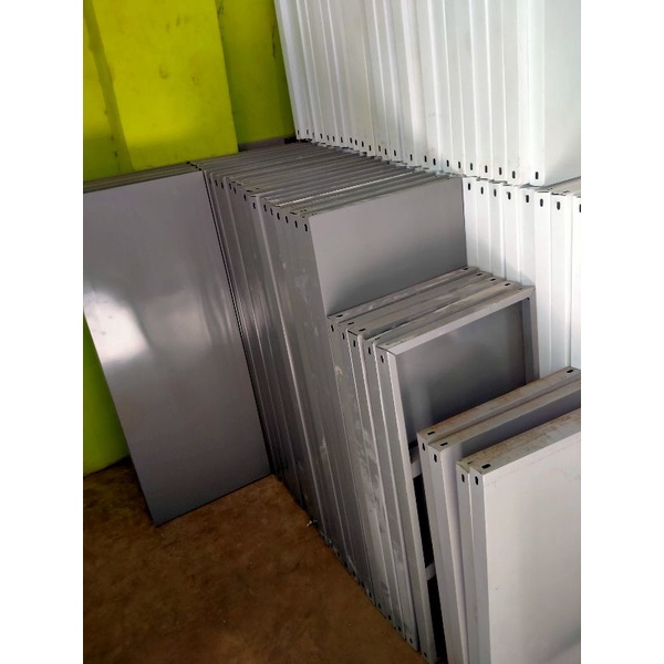 ambalan rak besi 40x100