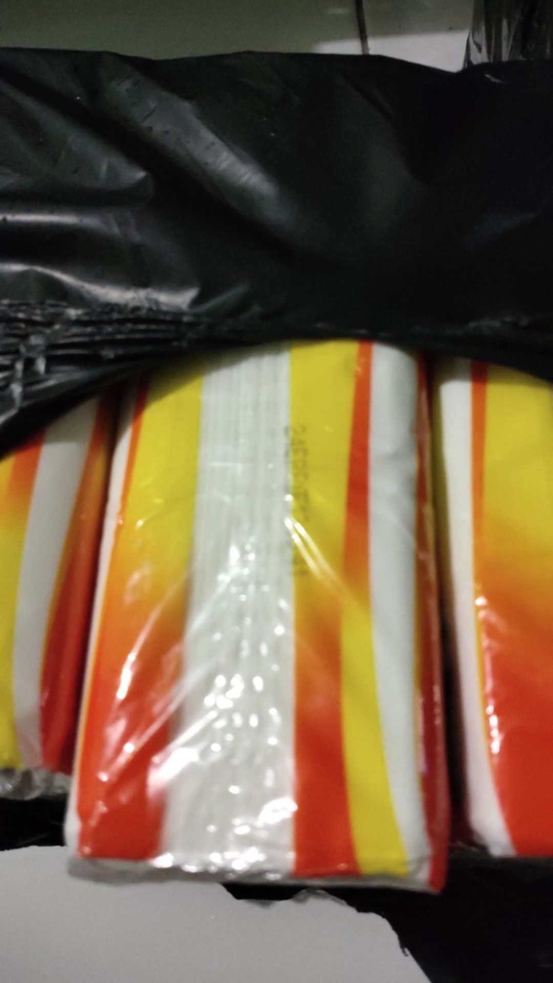 Tissue Nice Facial 180 Sheets Softpack Murah