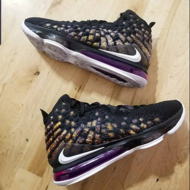 lebron 17 lakers shoes