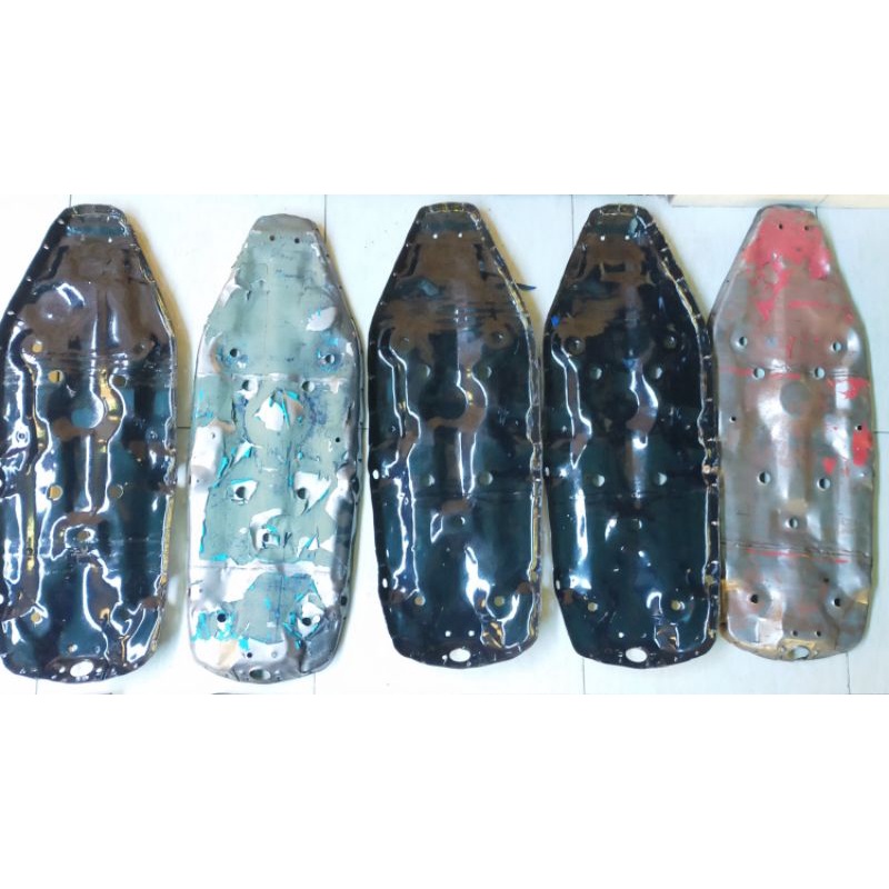 TATAKAN ALAS SADEL JOK YAMAHA V80SDX V80SS SUPERDELUXE EXCELLENT . BAHAN PLAT BESI V80SDX ROBOT V80 