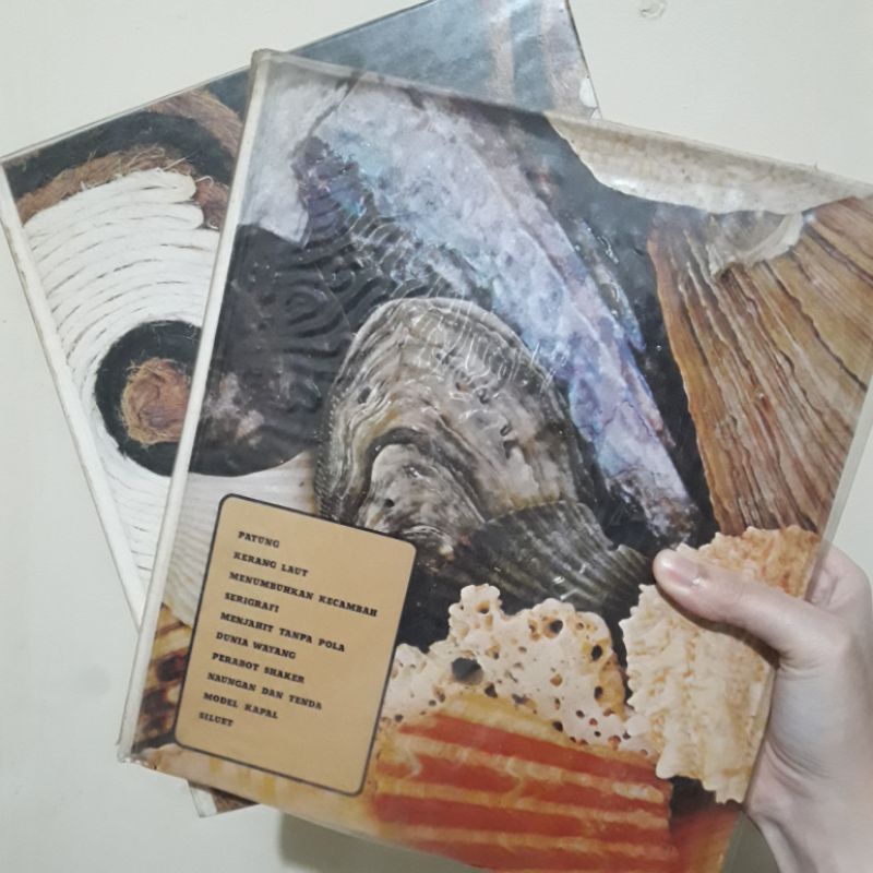 [PRELOVED] Aneka Hobi Rumah Tangga