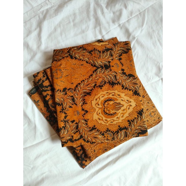 Kain Batik Tulis Full Bokor Mas Kencono