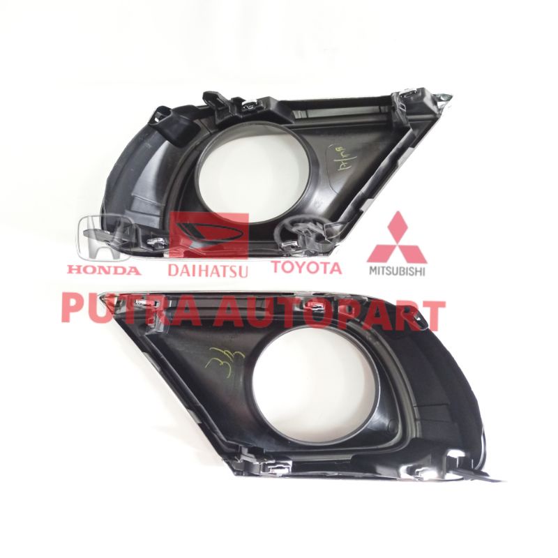 cover foglamp innova 2012-2015 model ada chrome original toyota