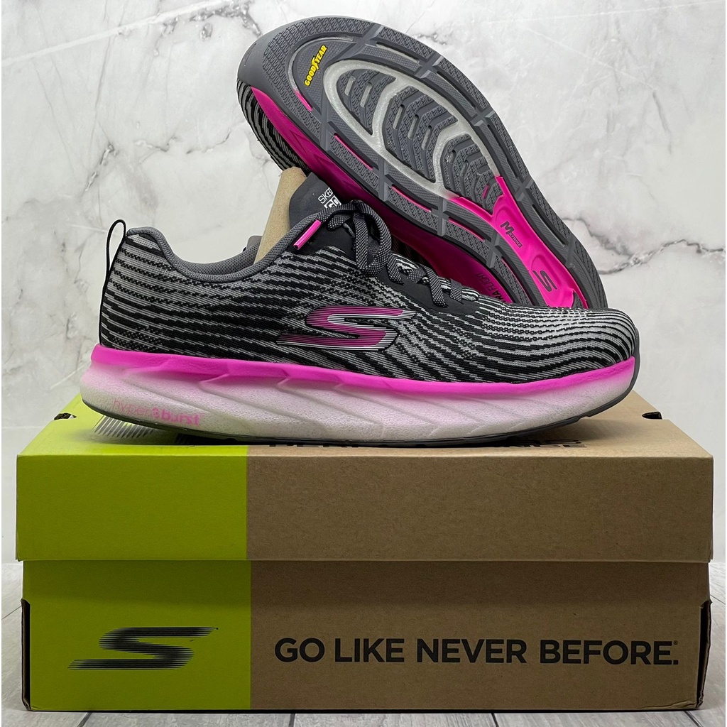 Sepatu Wanita SKECHERS GO RUN FORZA 4 Original 128095/BKHP