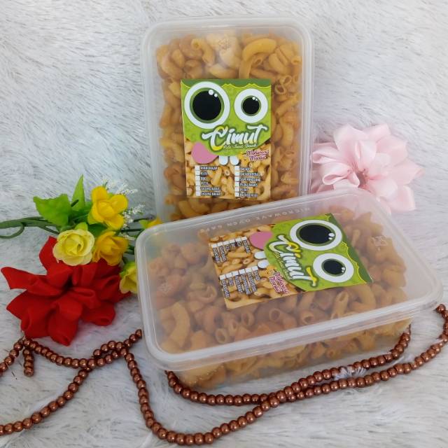 

Cemilan makaroni pack kotak