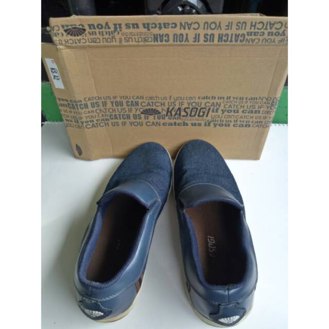 Sepatu Kasogi Slip On Pria (preloved)
