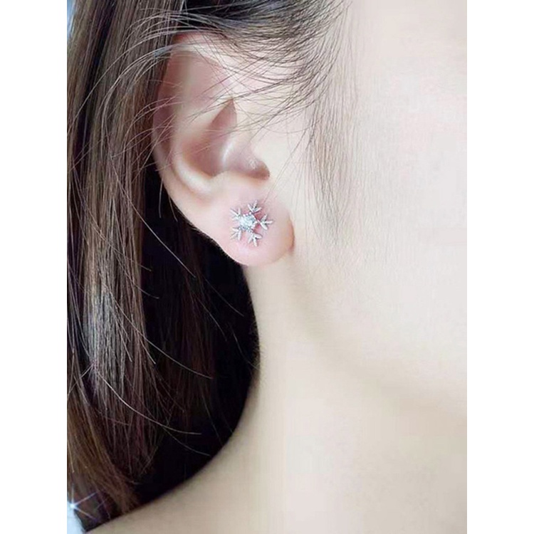 Anting Stud Desain Kepingan Salju Warna Silver Untuk Wanita