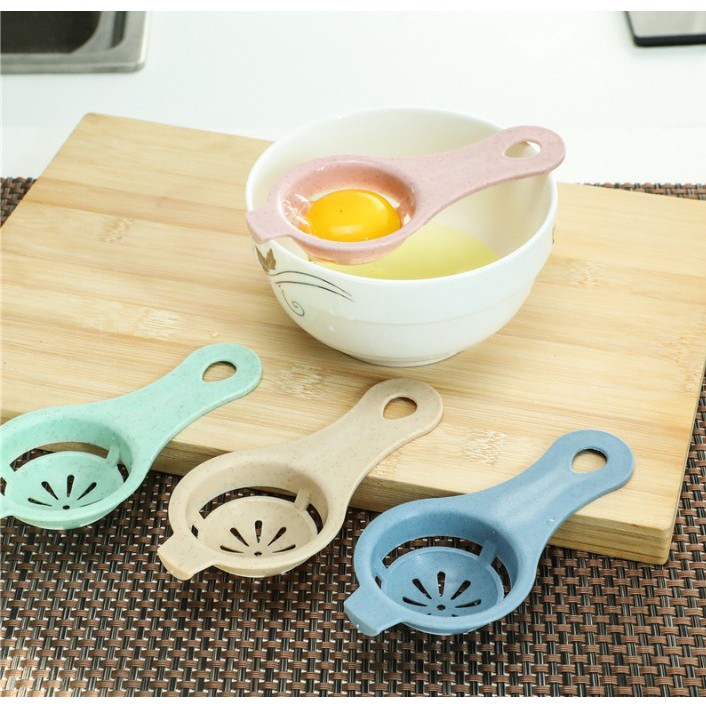 Pemisah Putih Kuning Telur Egg White Separator Bahan Wheat Straw - Warna Random