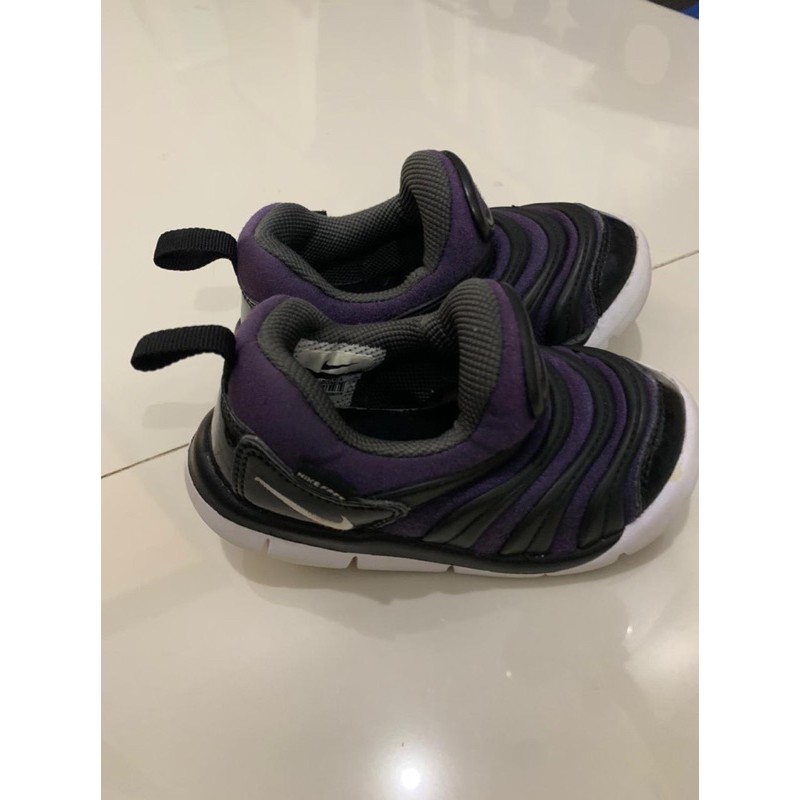 Sepatu Bayi NIKE hitam Preloved