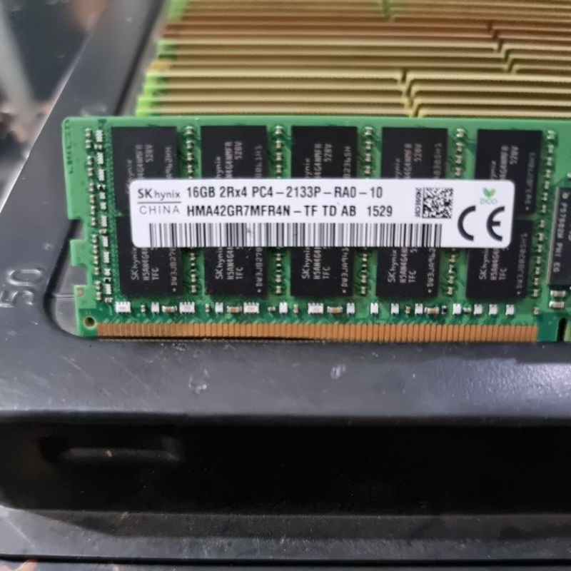 RAM SERVER DDR4 16GB 2R×4 PC4-2133P-RAO-10/HMA42GR7MFR4N-TF TD AB 1529 /MEMORY SKhynix