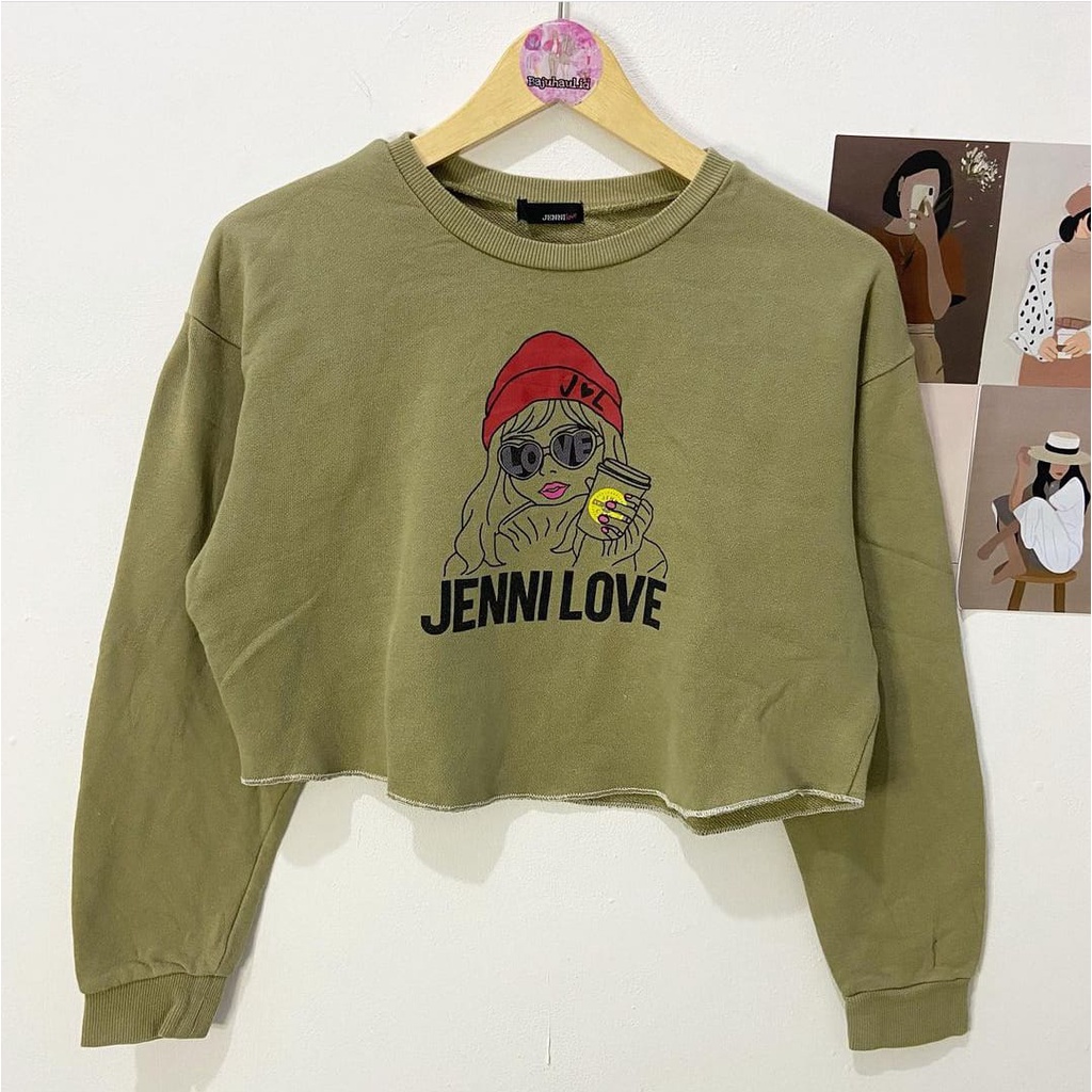 JENNI LOVE SWEATER CROPE ARMY