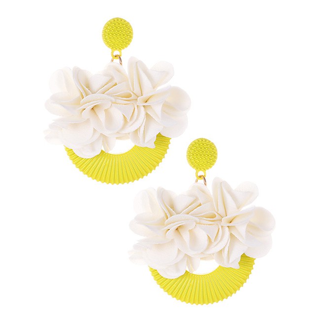 LRC Anting Tusuk Elegant Flowers Decorated Simple Earrings