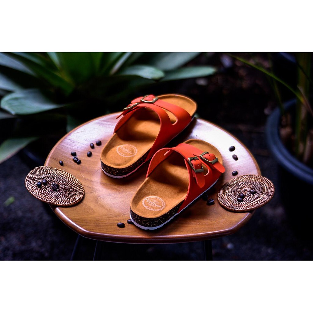 SANDAL KASUAL PRIA / WANITA VOLKERFOOTWEAR ART NIKO ORANGE