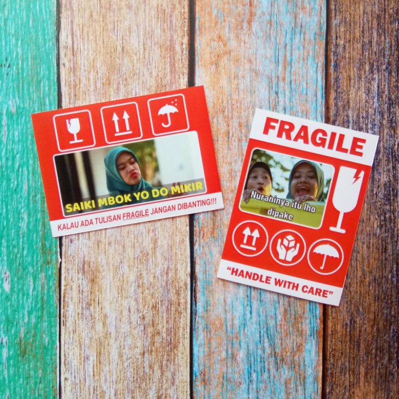 

STIKER FRAGILE BU TEJO TILIK