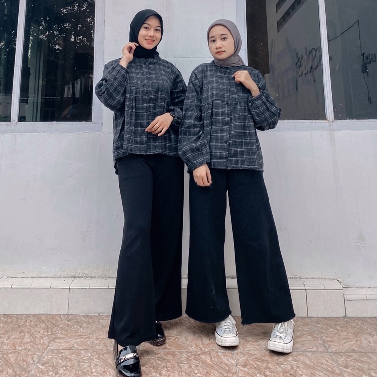 sasha balon crop tartan viral/kemeja crop flanel