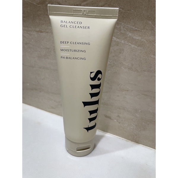 PRELOVED TULUS SKIN CLEANSER