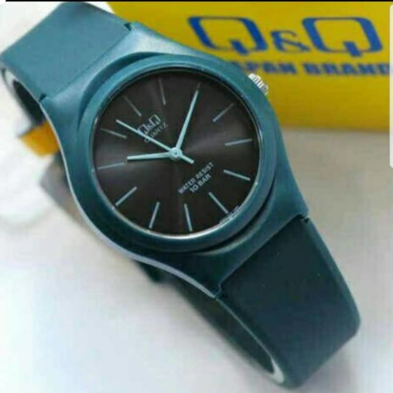 Q&amp;Q Jam Tangan Wanita Analog Karet Rubber - VQ86 VQ86J Tahan Air 10 BAR