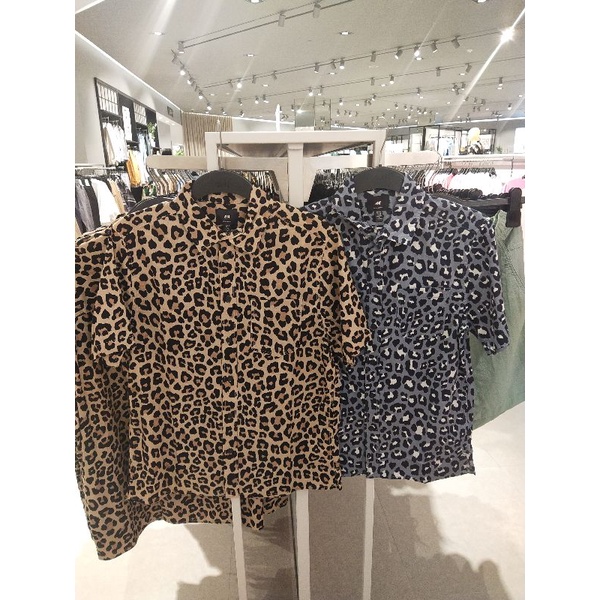 kemeja hnm pria leopard free jastip