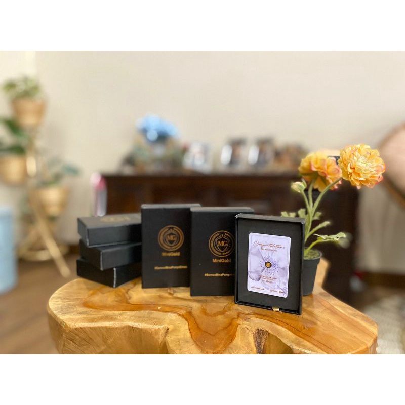Gift box / kotak hadiah emas Minigold logam mulia