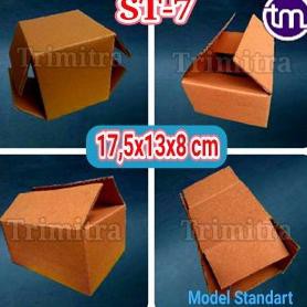 

[READY JKT] KOTAK KARDUS ST-7 COKLAT DUS BOX SEPATU POLOS PACKING HP SOUVENIR KADO