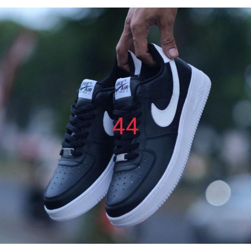 Sepatu Nike Air force one kualitas eksport Made in Indonesia bahan kulit ready size 39-40 free box b