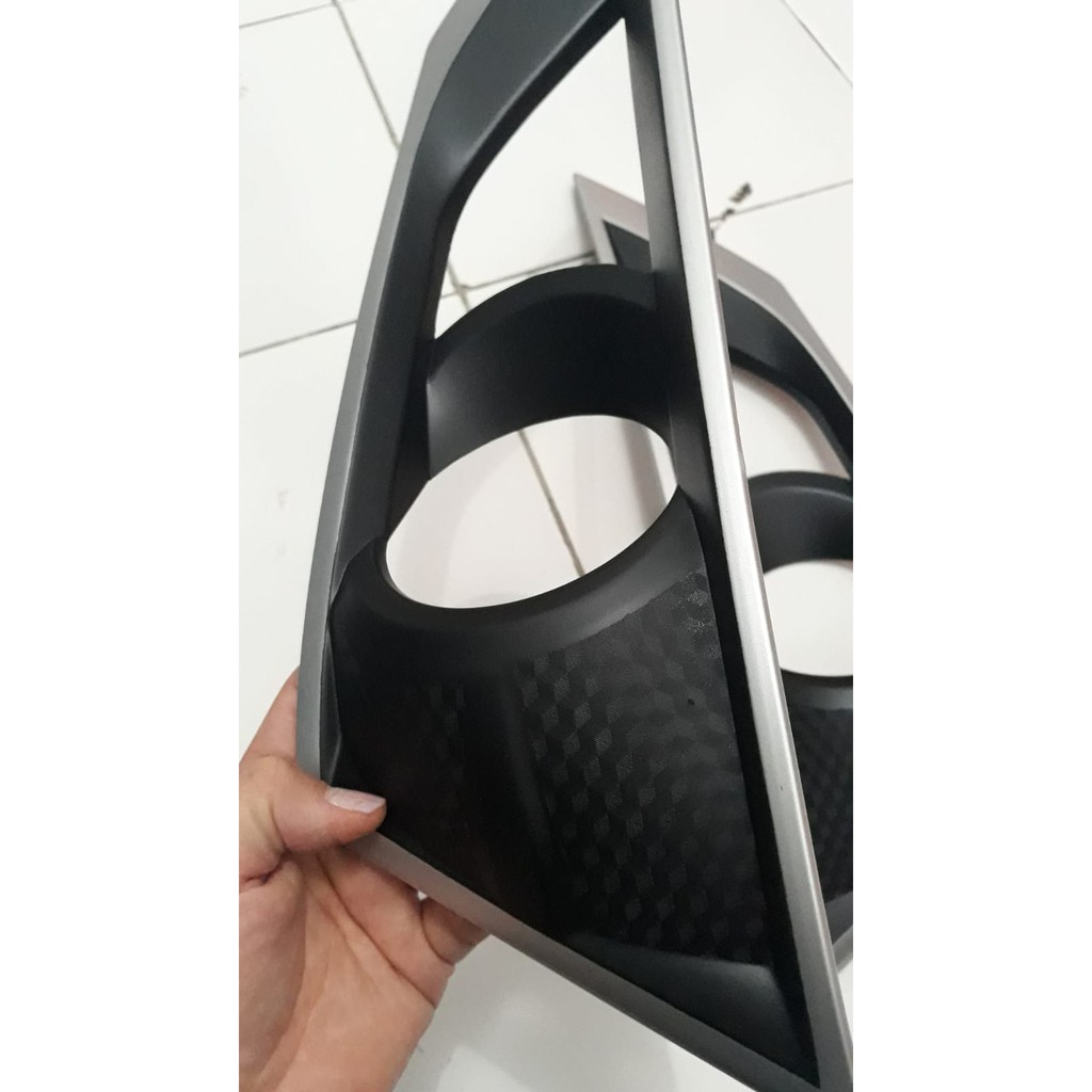 Cover Fog Lamp Mobil Daihatsu Sigra 2 Tone