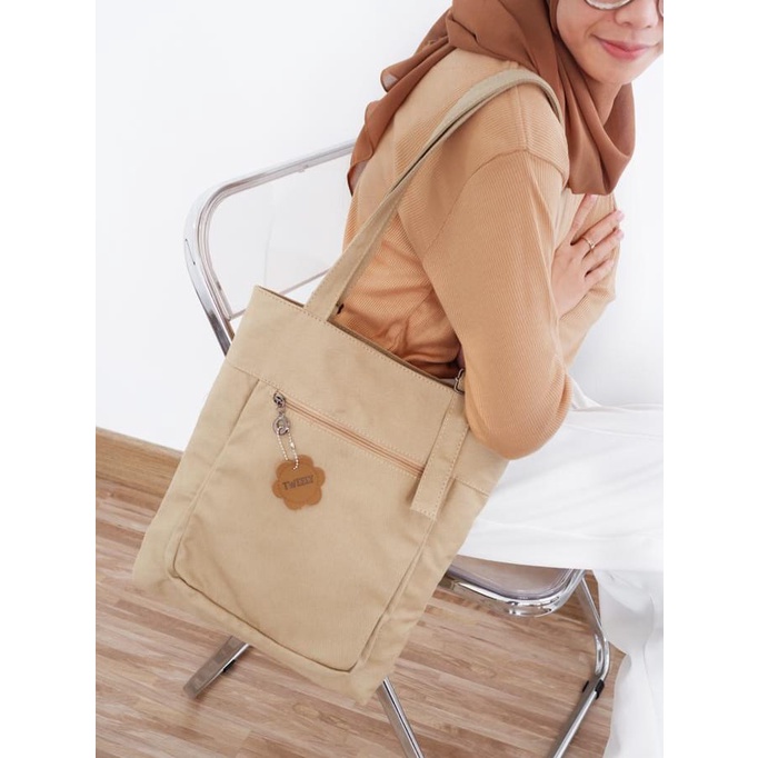 Lala Canvas Totebag - Tweelyforbag - Tas Totebag Wanita - Tas Wanita