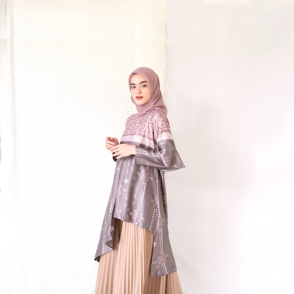 VANILLA HIJAB - EMBUN TUNIC - DOVE - XXL