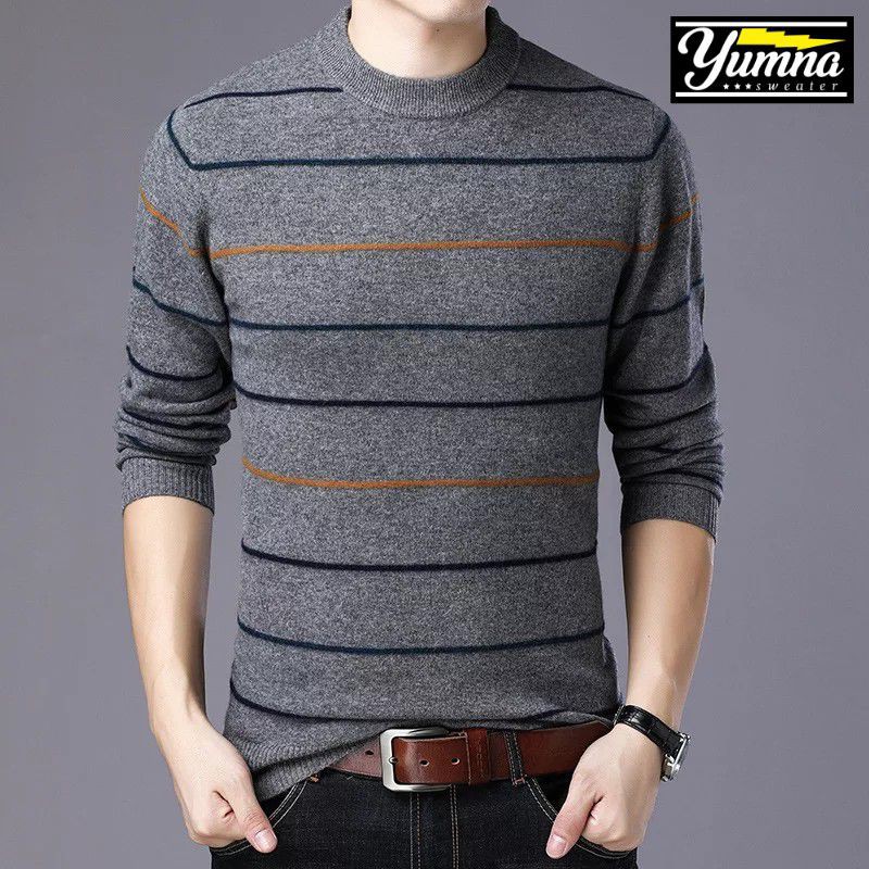 sweater rajut salur