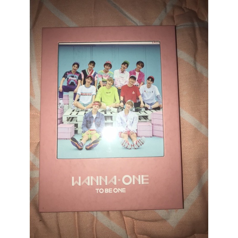 ALBUM WANNA ONE TO BE ONE (pink ver) mohon baca desc dan chat terlebih dahulu