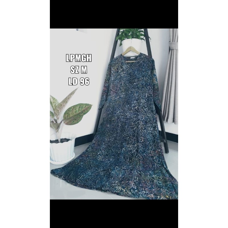 Gamis Klok lengan panjang by embun kirania batik