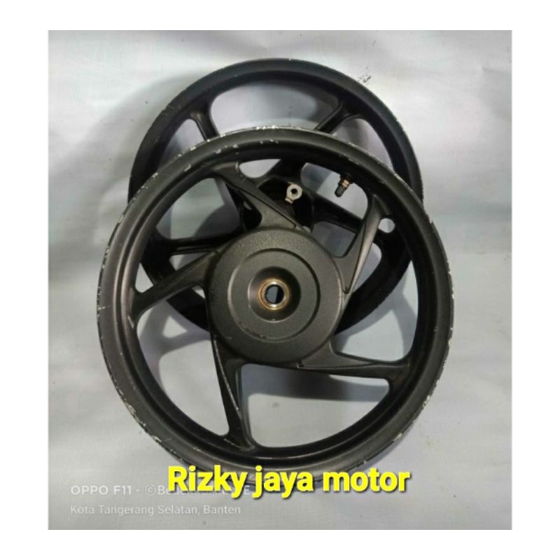 Velg pelek racing Beat karbu