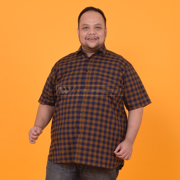 

WGB Check Brown Kemeja Kotak Pendek Big Size Jumbo XXL XXXL WGB