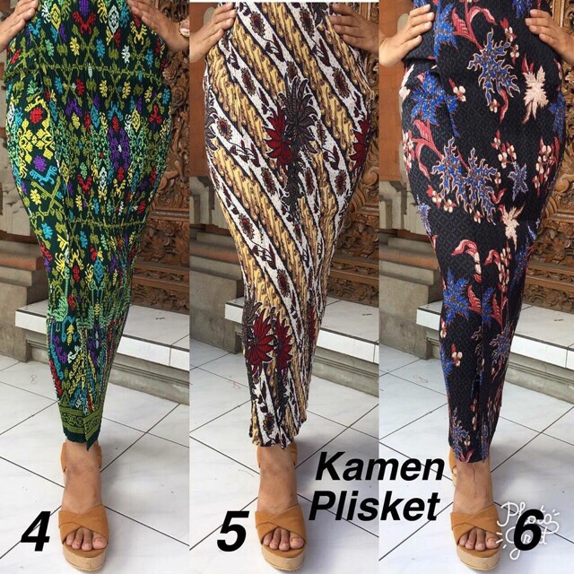 SALE !! Rok/Kamen jadi plisket