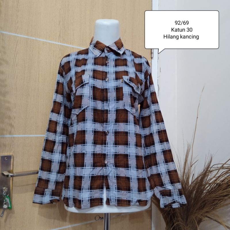 PRELOVED THRIFT KEMEJA WANITA // KEMEJA WANITA // PRELOVED KEMEJA // THRIIFT KEMEJA // THRIFT KEMEJA BEKAS-10