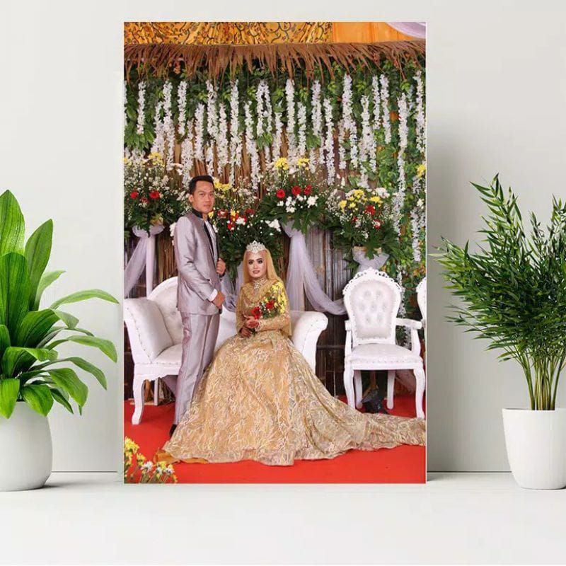 CETAK FOTO 20R(30X40)SUDAH +BINGKAI PAPAN MDF TIDAK LUNTUR.