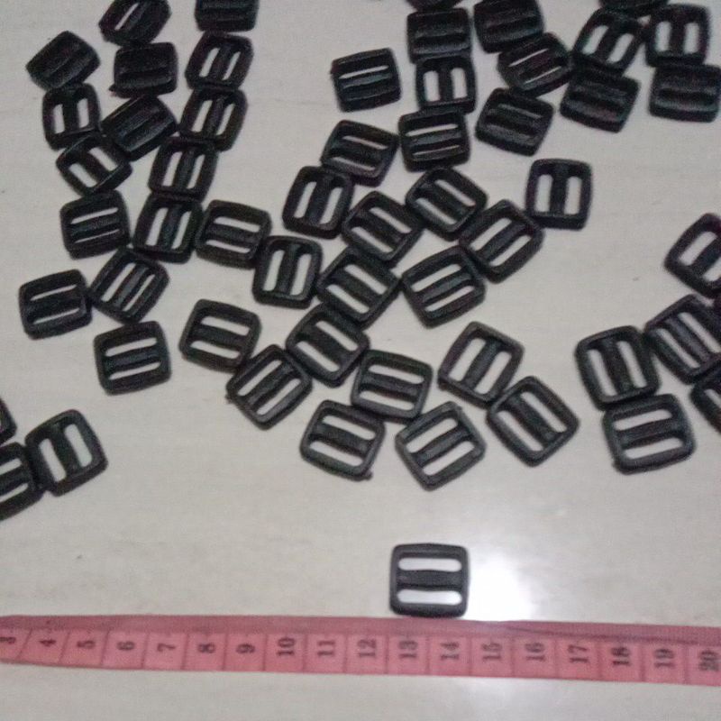 Ring jalan buckle plastik 2 cm