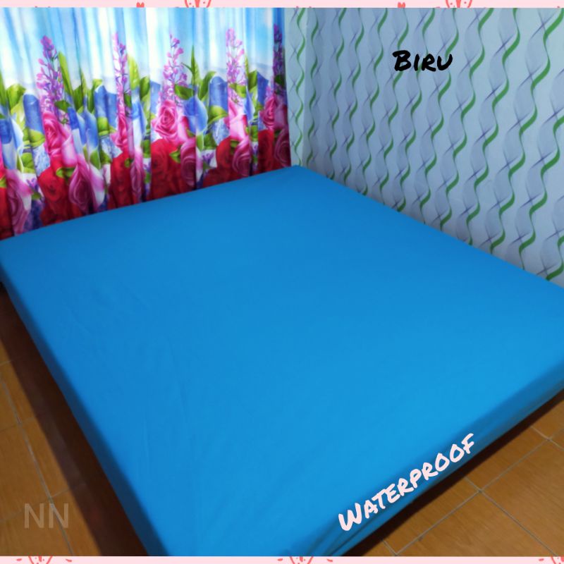 Sprei waterproof polos , sprei anti air-Biru