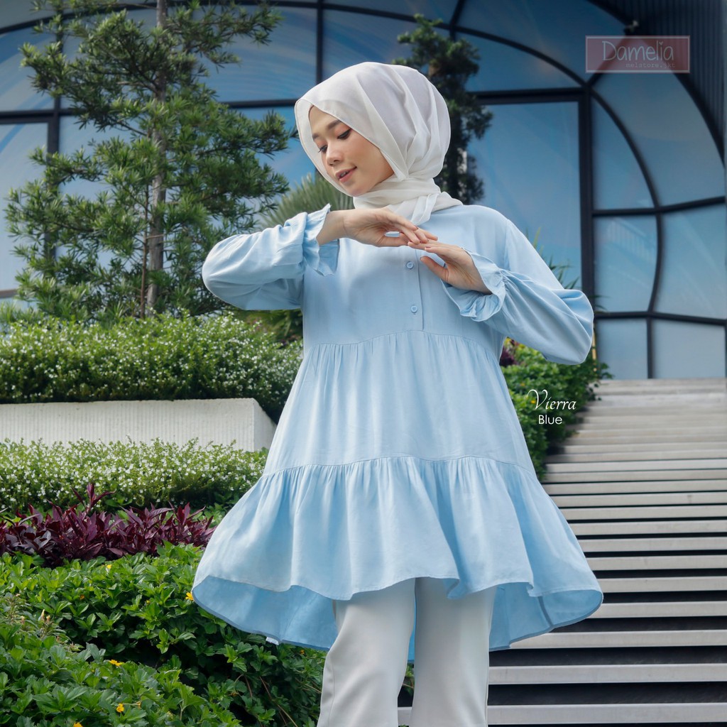 Damelia Vierra Tunic Wanita