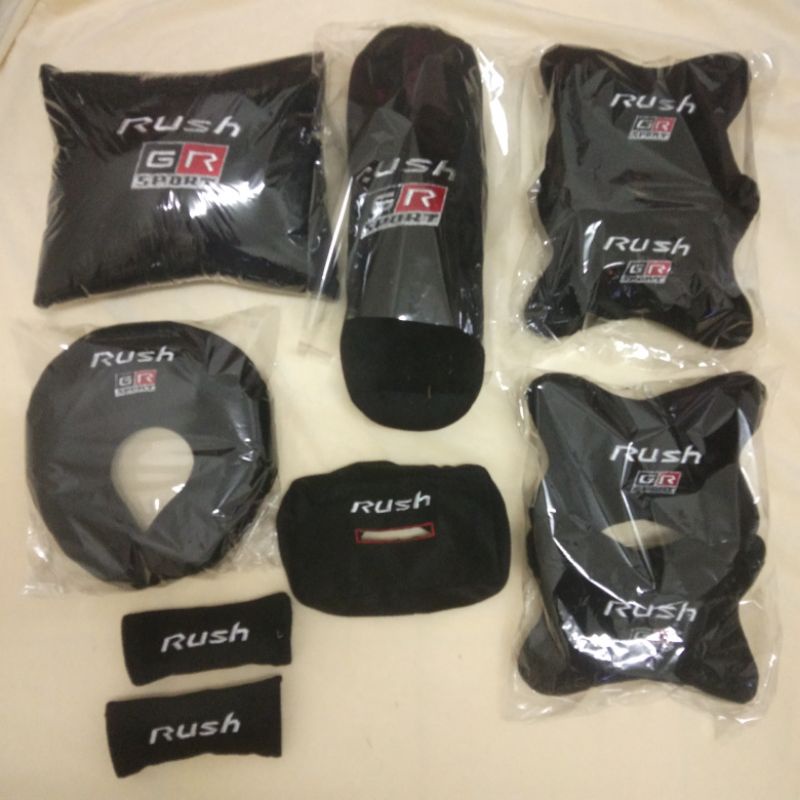 Bantal Headrest Bantal carset Mobil Rush GR Sport