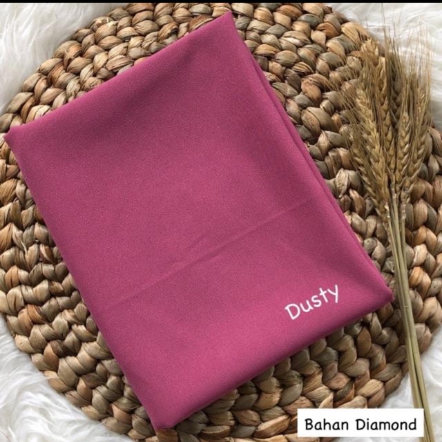 Kerudung segiempat instan