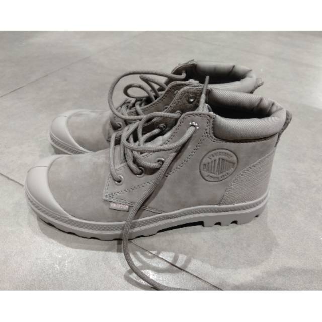 Palladium Pampa Lo Cuff Moon Rock